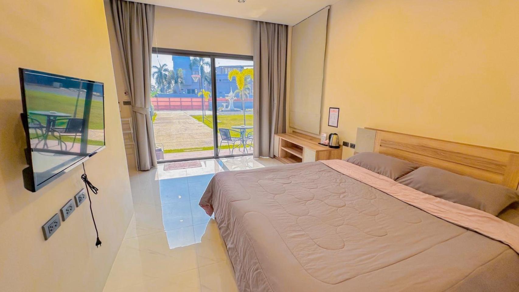 The Memories Hill Phuket Hotel Thalang Exterior photo